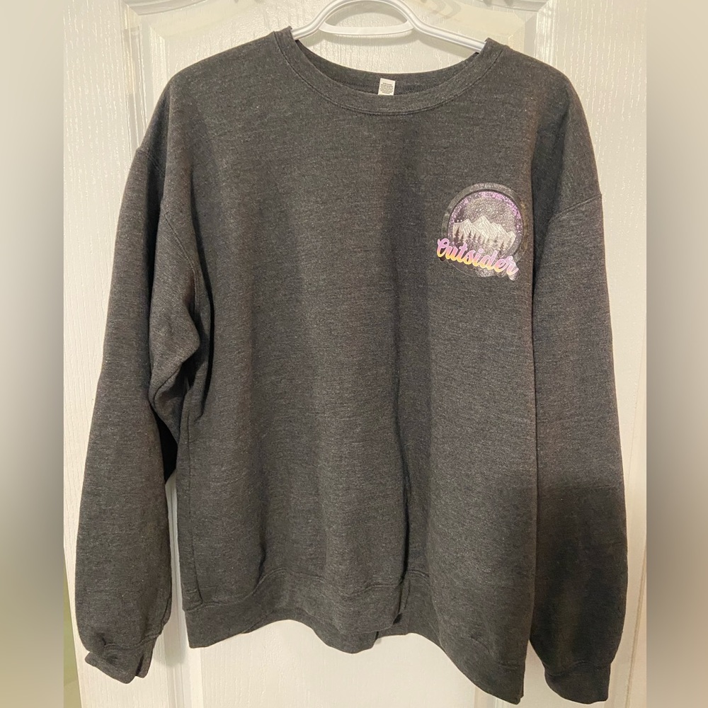 Graphic Crew Neck Sweater “Outsider”